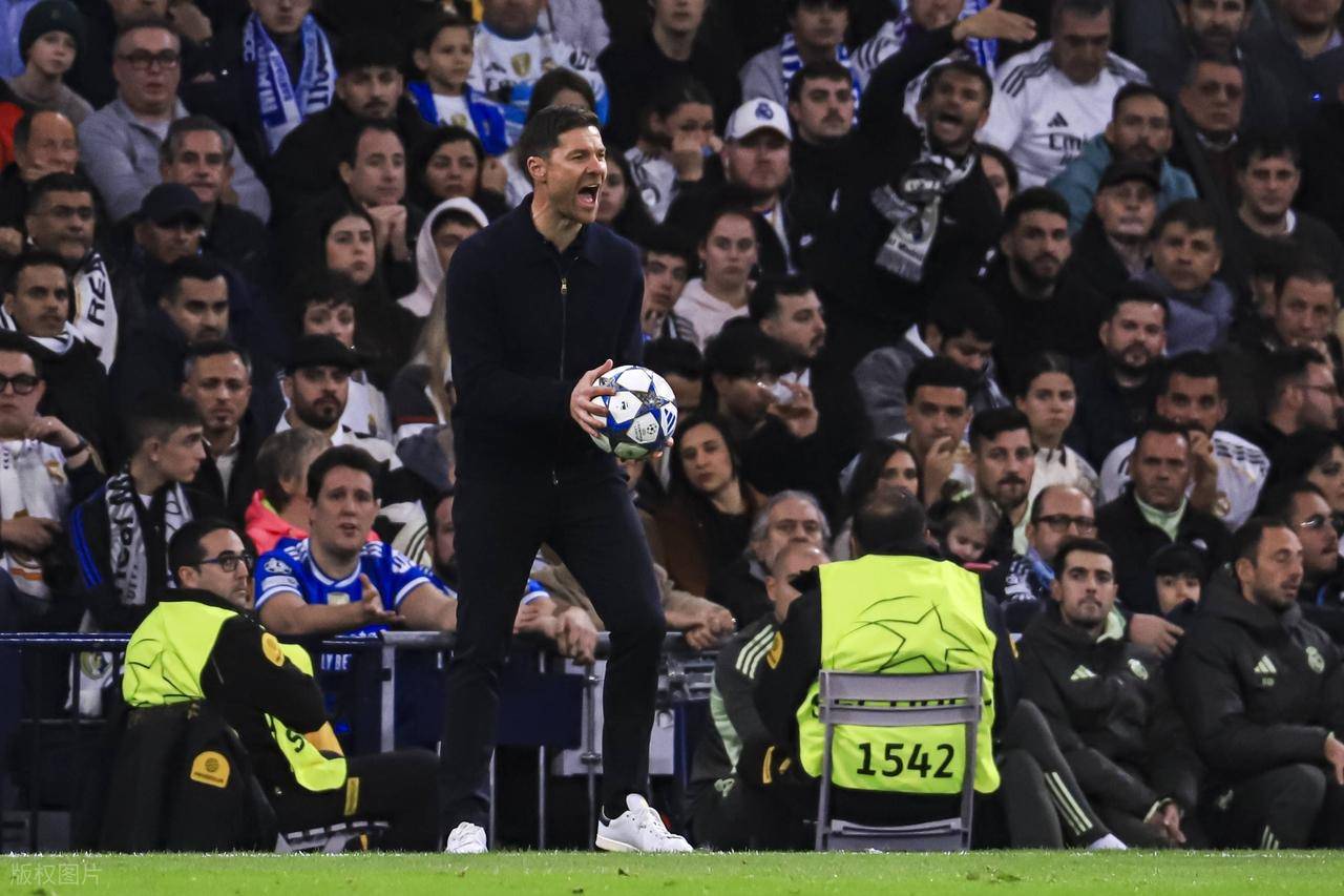 皇马最大的不甘，就是欧冠被曼城逆转的时候，连招呼都不会打