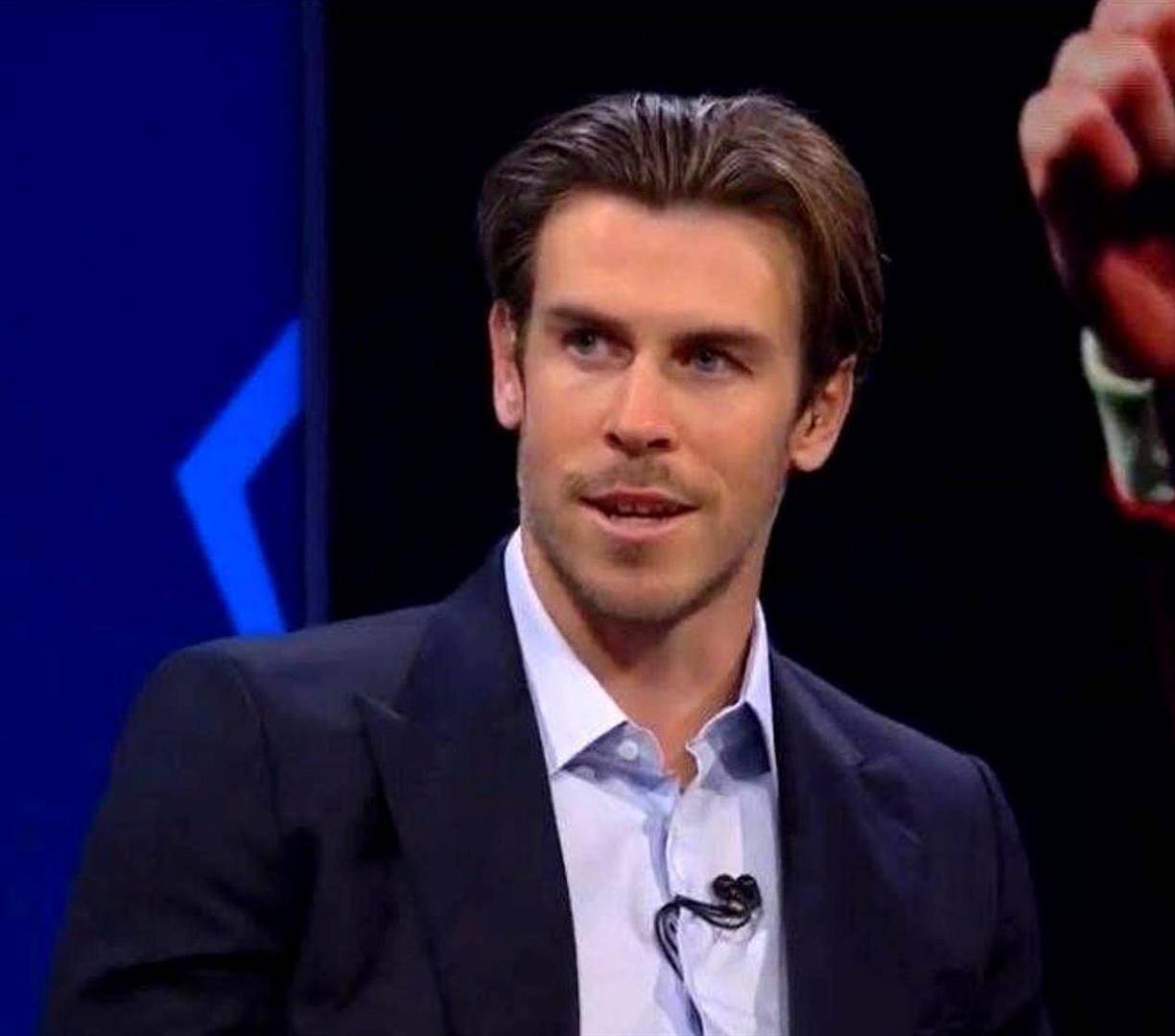 贝尔踢爆齐达内欧冠三连真相：战术板一片空白，更衣室才是他的主战场