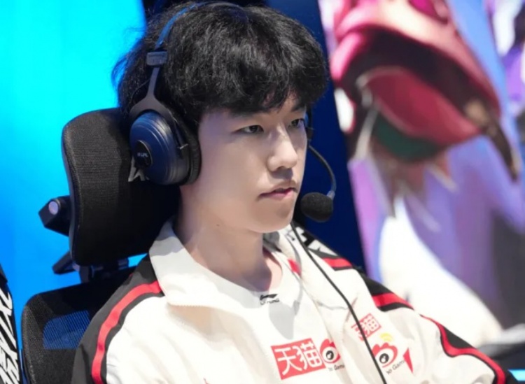 Hang：第三把BP的时候出现了混乱，选得整体没那么好发挥